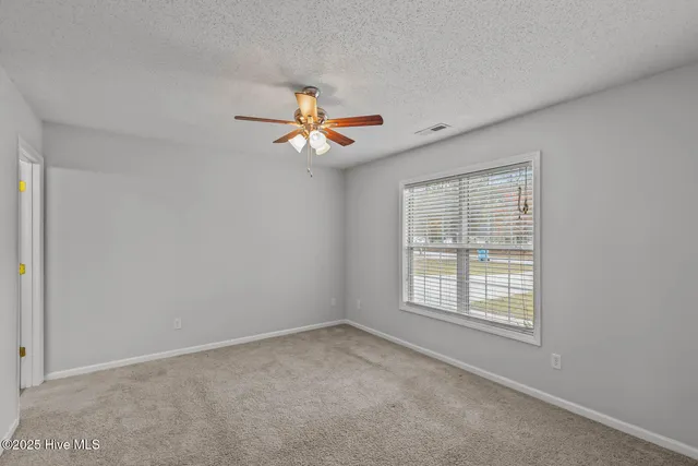 $240,000 | 204 Chappell Creek Court, Richlands, NC 28574