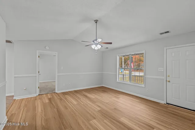 $240,000 | 204 Chappell Creek Court, Richlands, NC 28574