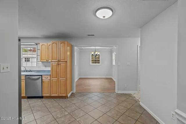 $240,000 | 204 Chappell Creek Court, Richlands, NC 28574