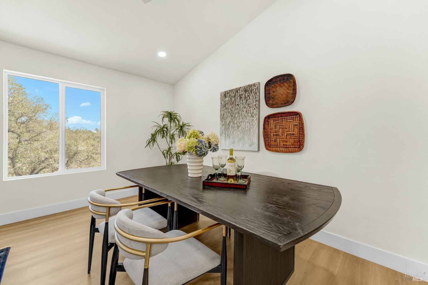19331 Moon Ridge Road Hidden Valley Lake, CA 95467 - Photo 13 of 69 Gallery Image 13