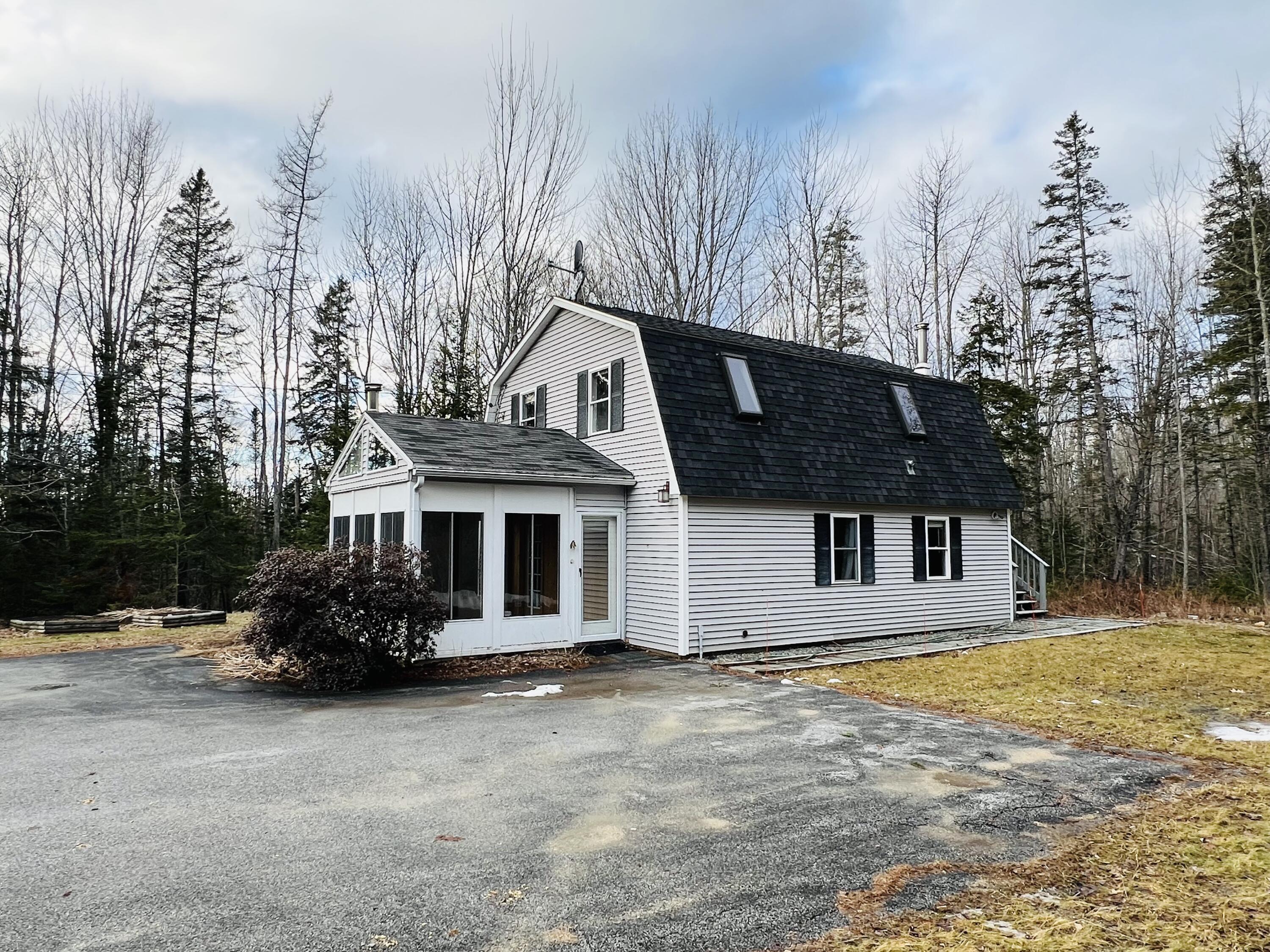 699 Sedgwick Ridge Road Sedgwick, ME 04676 - Photo 4 of 29 IMG_1522