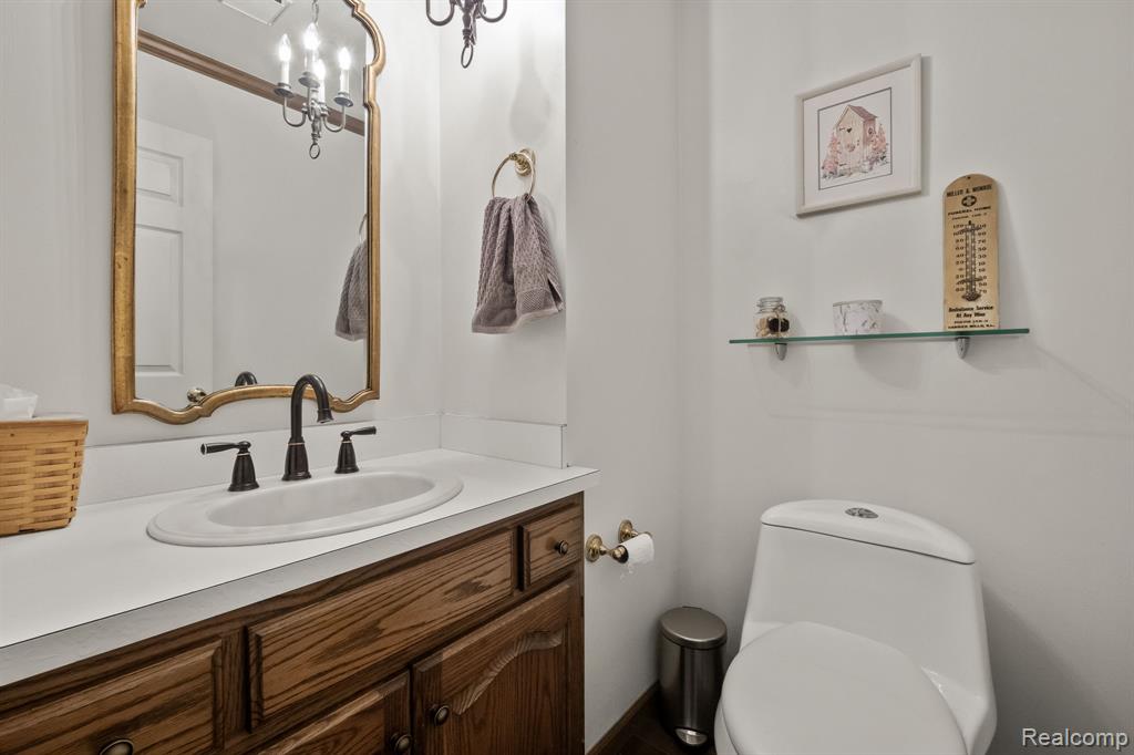 264 Stonetree Circle Rochester Hills, MI 48309 - Photo 18 of 35