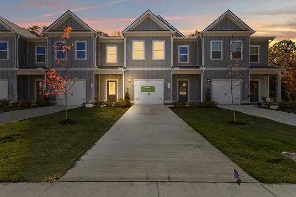 $297,260 | 133 Ironhorse Way, Dickson, TN 37055