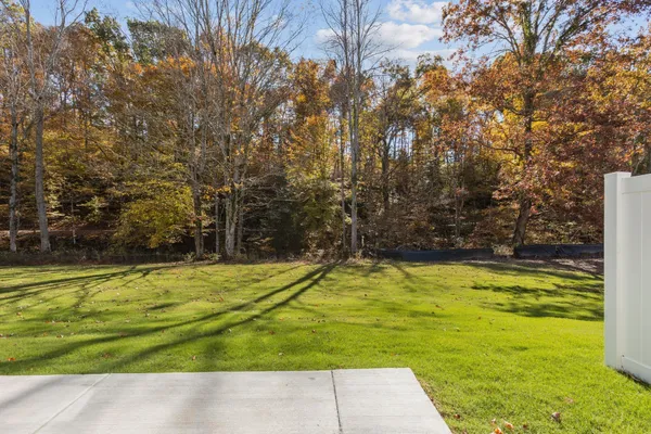 $297,260 | 133 Ironhorse Way, Dickson, TN 37055