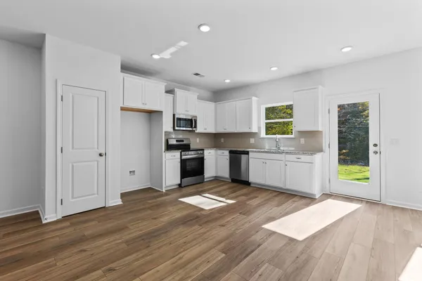 $297,260 | 133 Ironhorse Way, Dickson, TN 37055