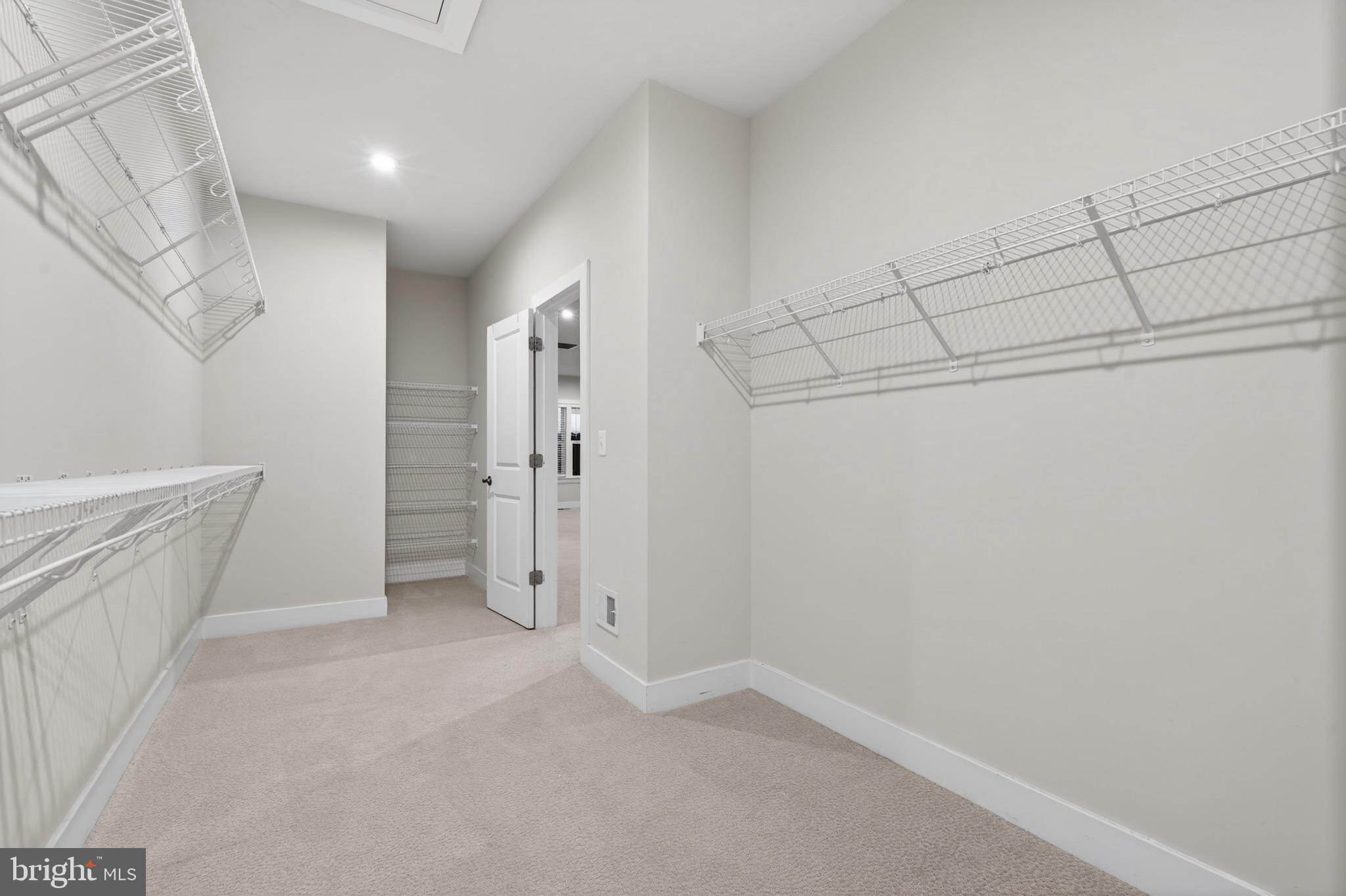 7305 Sugar Magnolia Loop Gainesville, VA 20155 - Photo 53 of 83