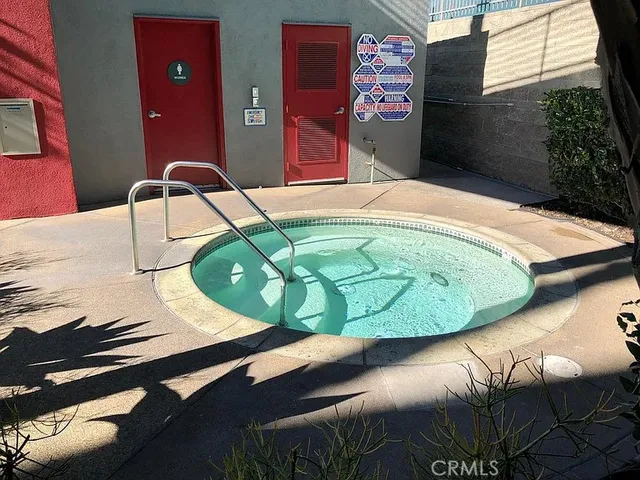 $450,000 | 420 San Pedro Street, Unit 306, Los Angeles, CA 90013