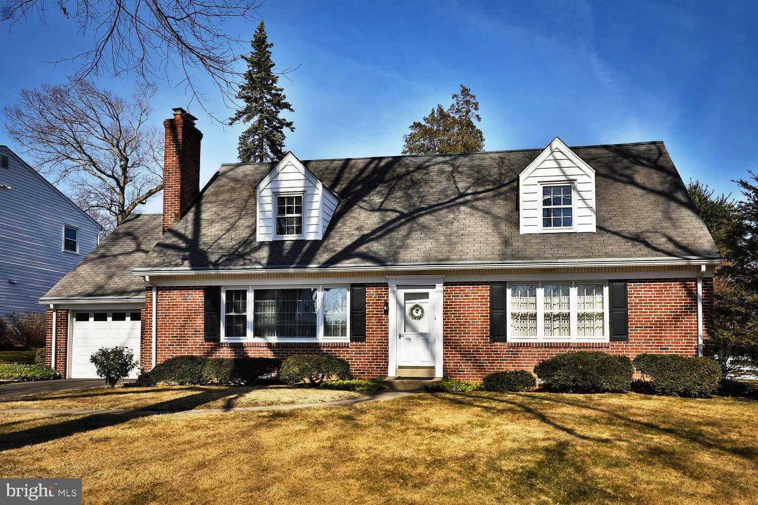 2129 Benezet Road Abington, PA 19001 - Photo 2 of 36 Gallery Image 2