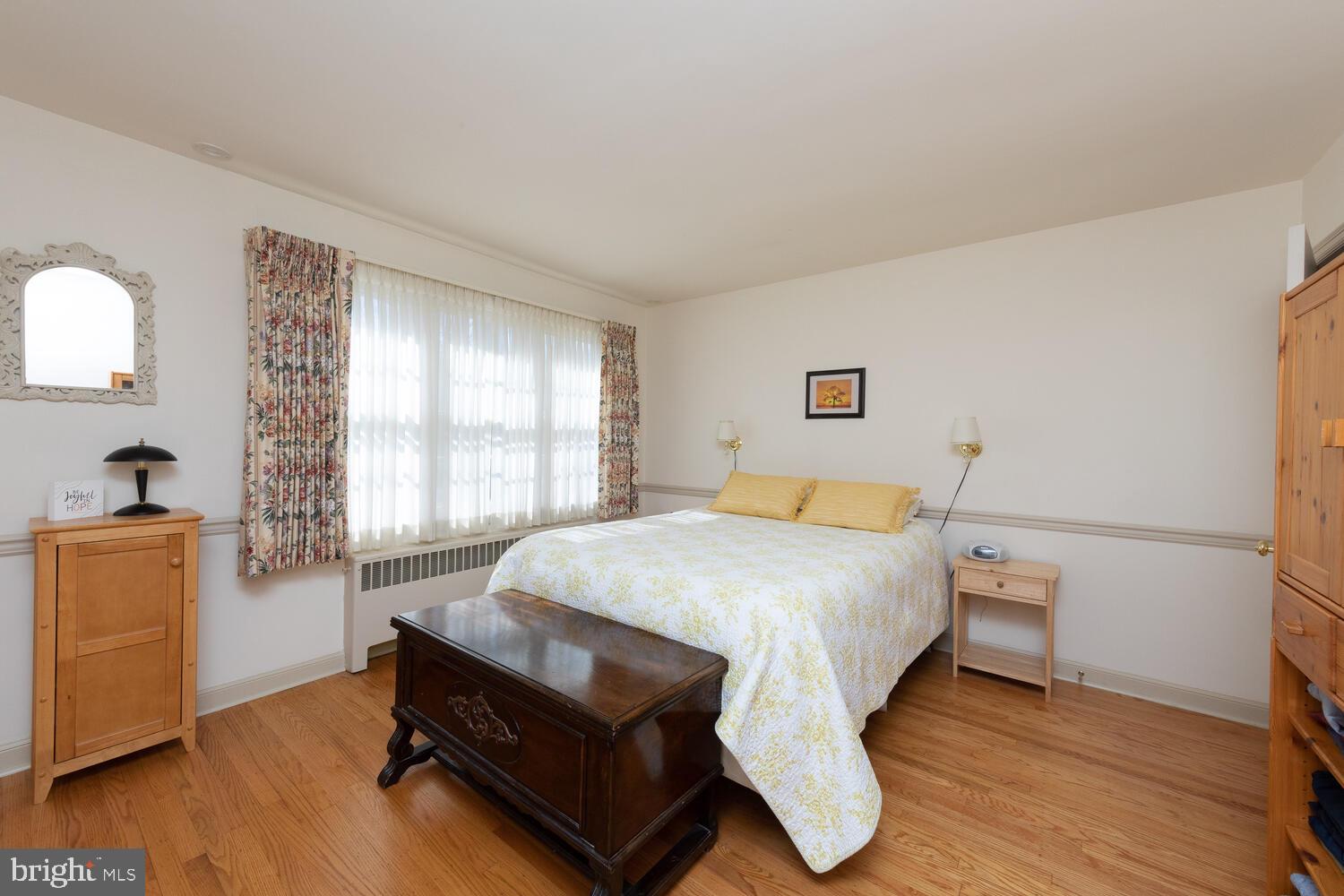 2129 Benezet Road Abington, PA 19001 - Photo 21 of 36 Primary First Floor Bedroom