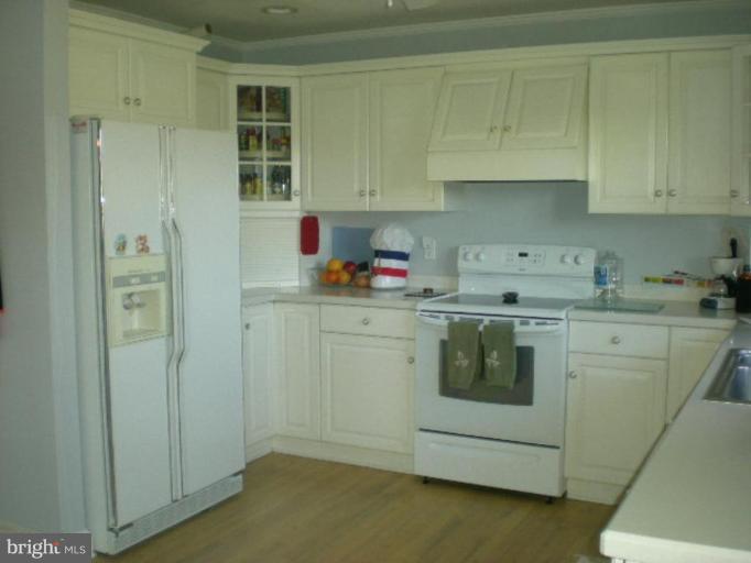 657 Cattail Run Road Charles Town, WV 25414 - Photo 18 of 30 Kitchen #3