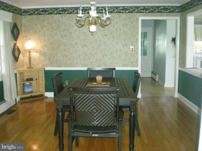 657 Cattail Run Road Charles Town, WV 25414 - Photo 20 of 30 Dining Room