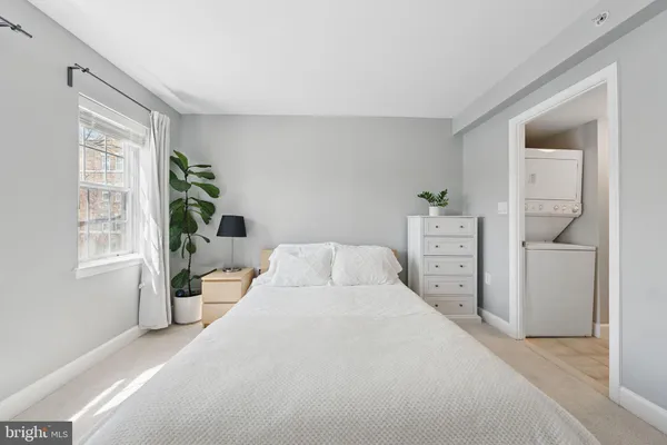 $325,000 | 3611 38th Street Northwest, Unit 209, Washington, DC 20016
