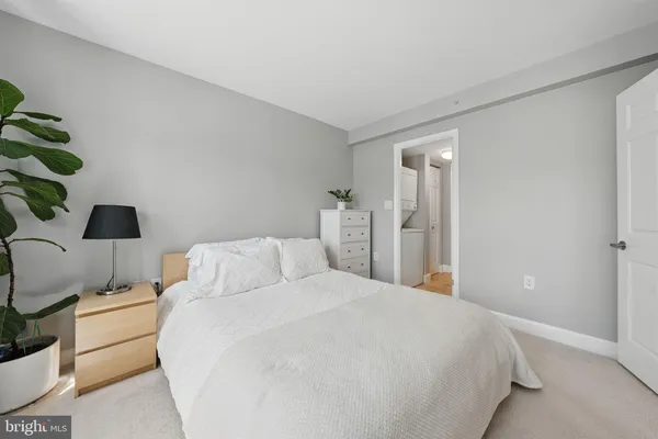 $325,000 | 3611 38th Street Northwest, Unit 209, Washington, DC 20016