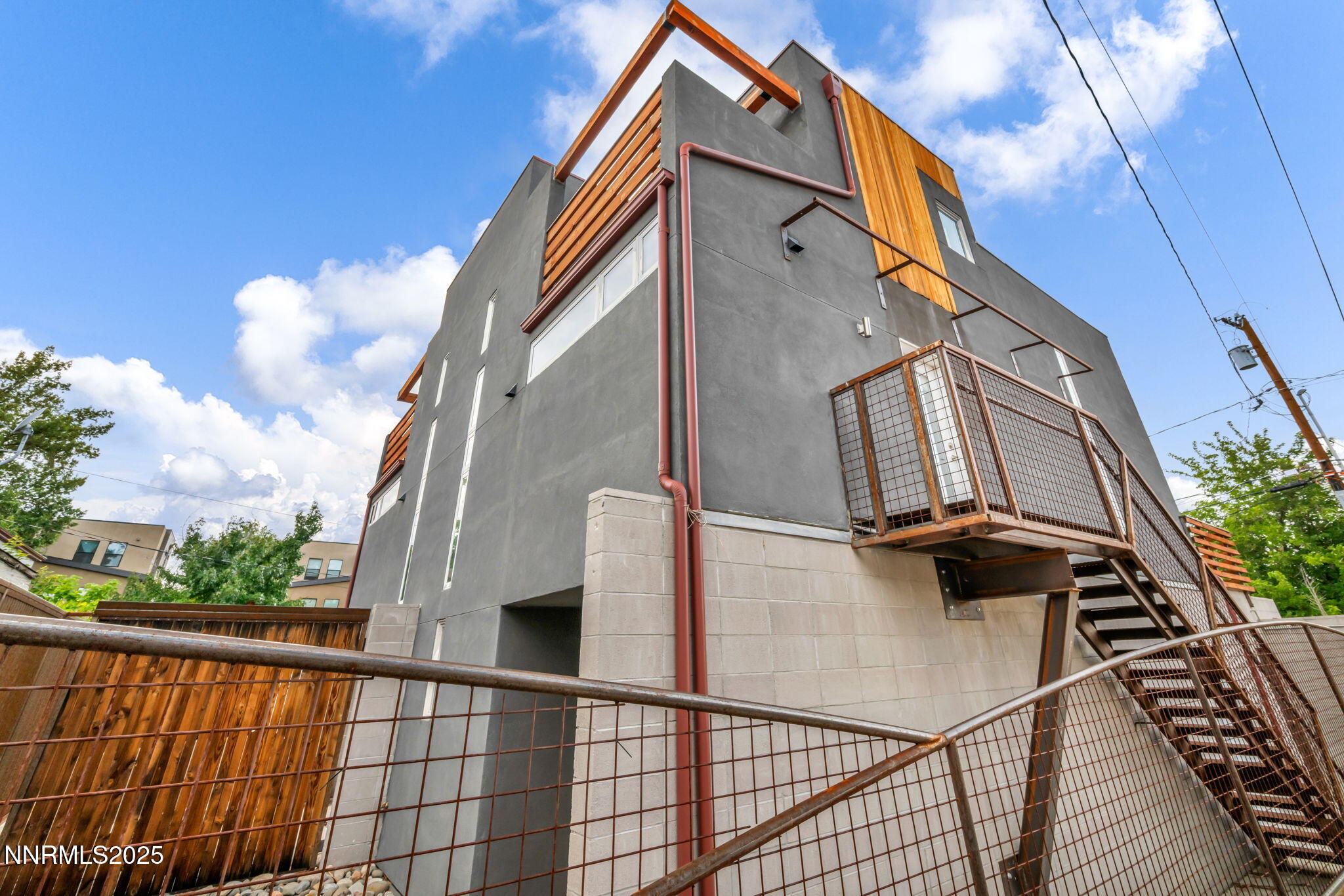 343-347 Mt Rose Street Reno, NV 89509 - Photo 3 of 46 10-web-or-mls-343-mt-rose-st