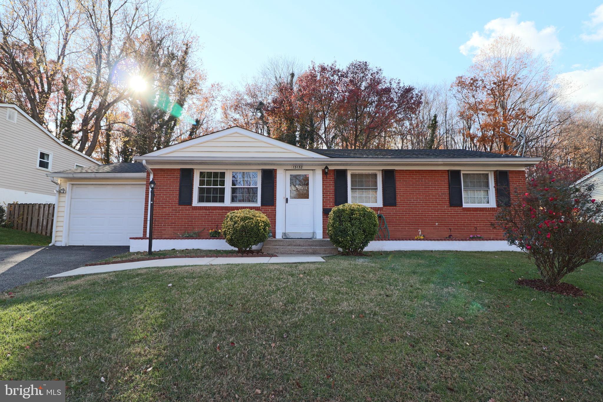 13132 Haddock Road Woodbridge, VA 22193 - Photo 1 of 32 Gallery Image 1