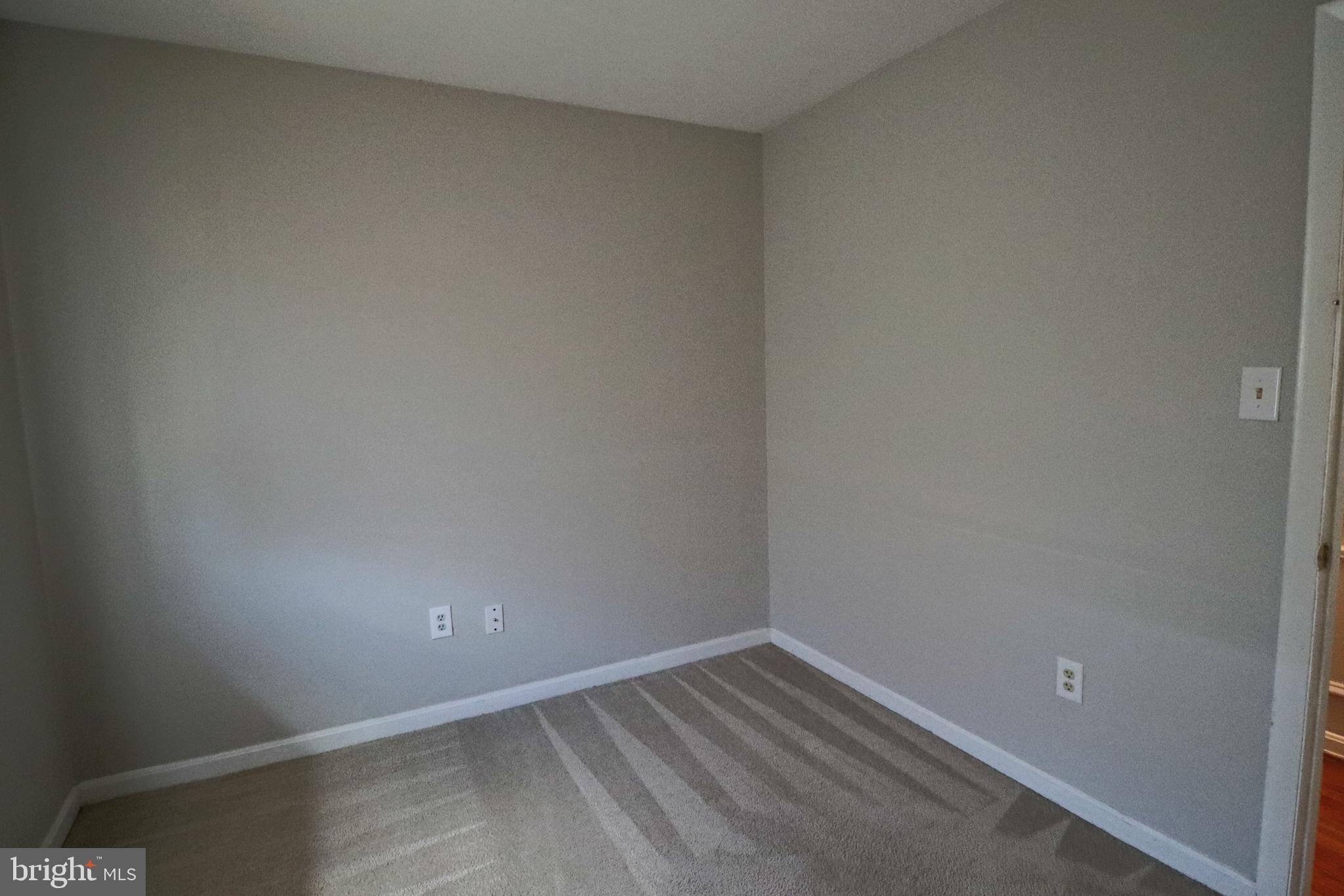 13132 Haddock Road Woodbridge, VA 22193 - Photo 11 of 32 Gallery Image 11