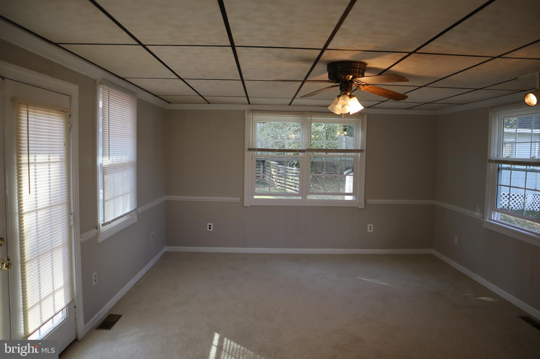 13132 Haddock Road Woodbridge, VA 22193 - Photo 21 of 32 Gallery Image 21