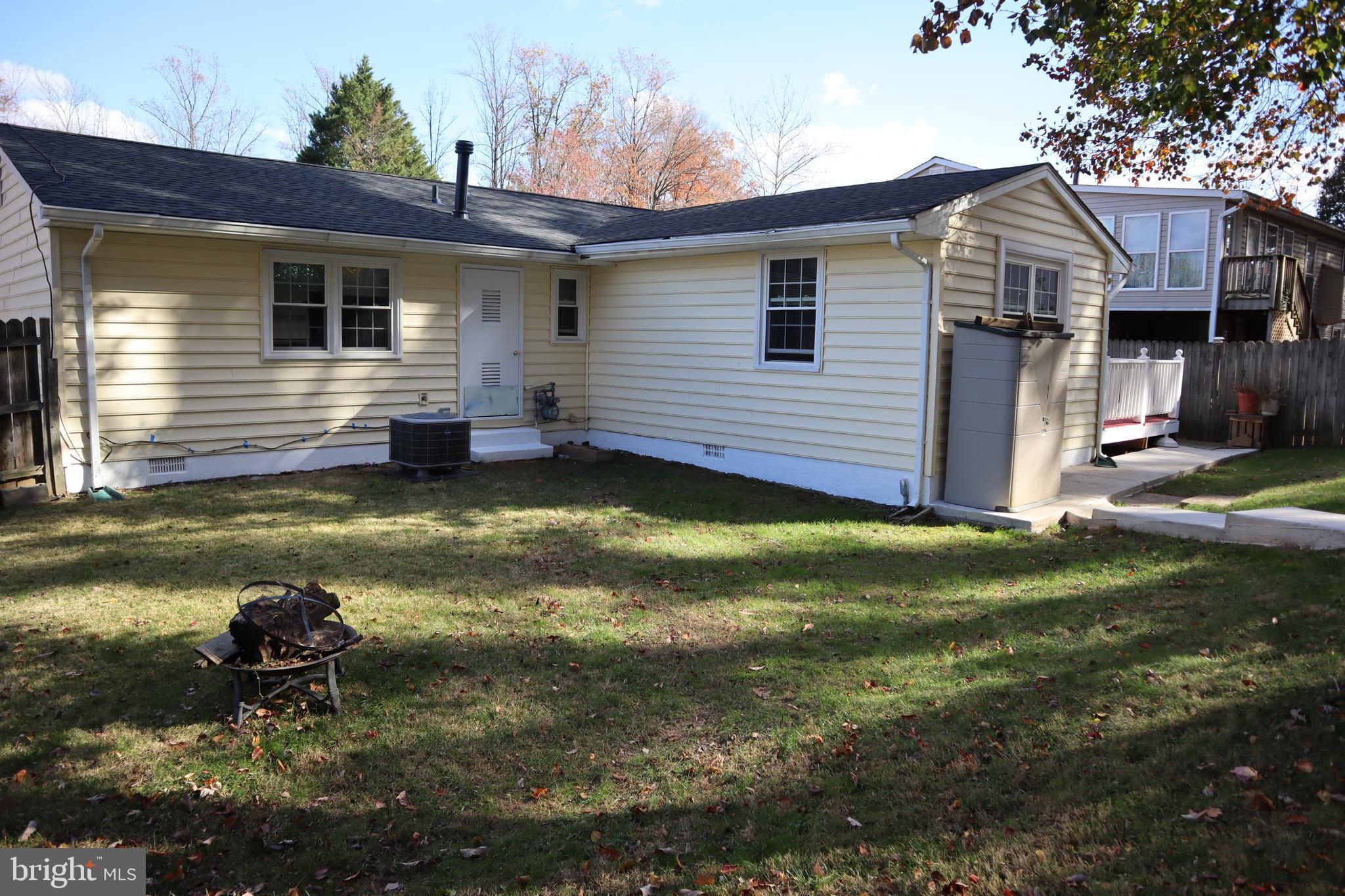 13132 Haddock Road Woodbridge, VA 22193 - Photo 31 of 32 Gallery Image 31