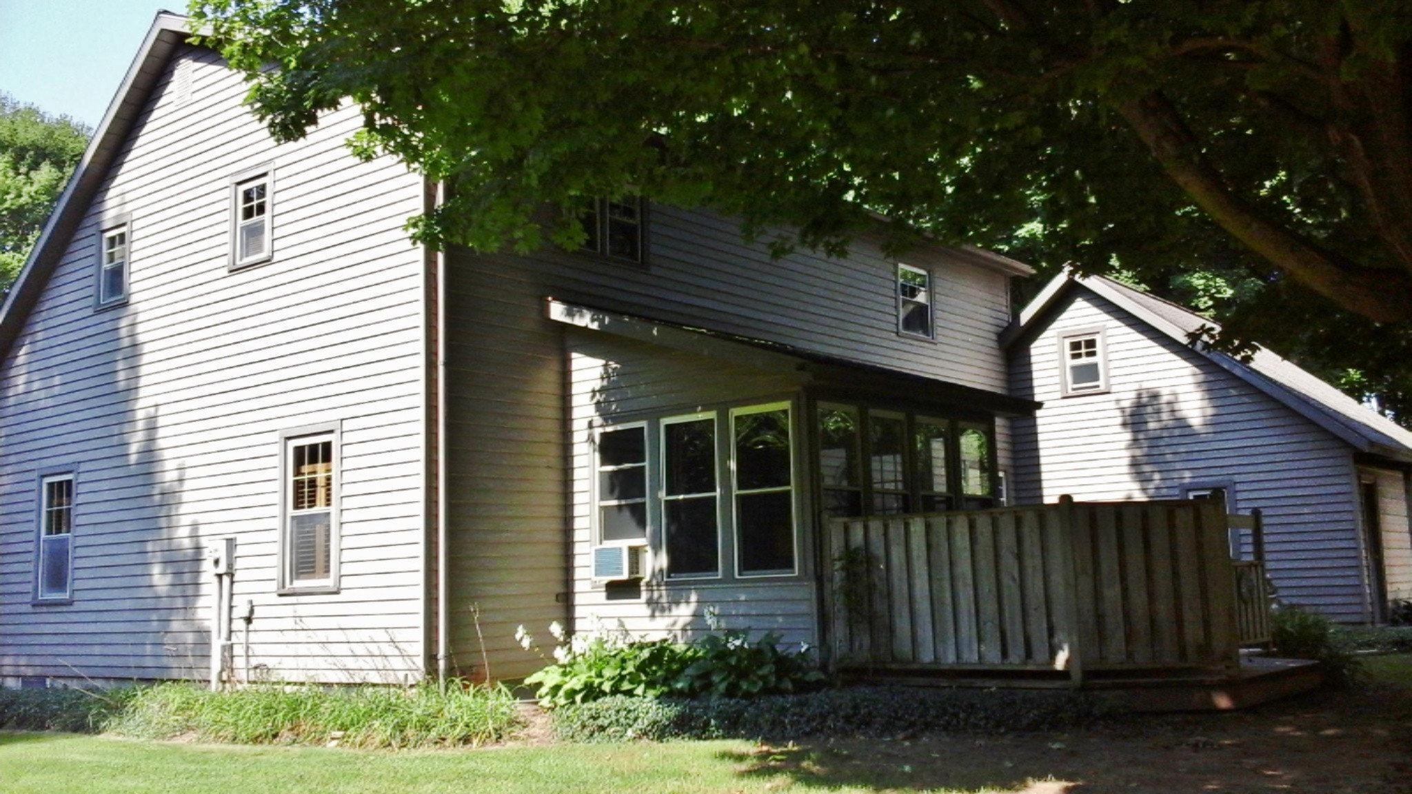 8139 Dan Smith Road Watervliet, MI 49098 - Photo 7 of 94 20160817_112603