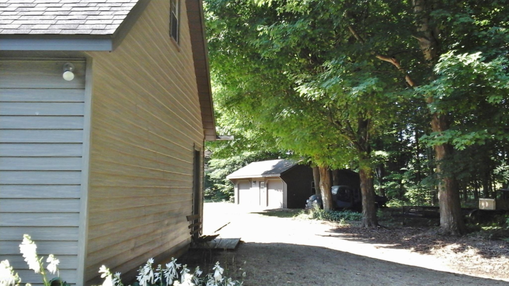 8139 Dan Smith Road Watervliet, MI 49098 - Photo 81 of 94 20160817_111843
