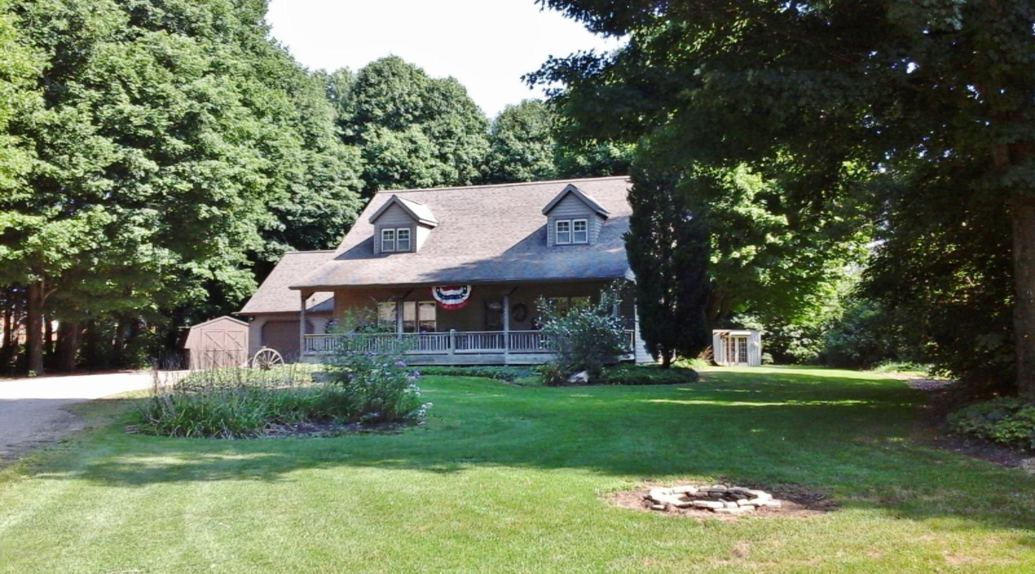 8139 Dan Smith Road Watervliet, MI 49098 - Photo 90 of 94 20160817_111132