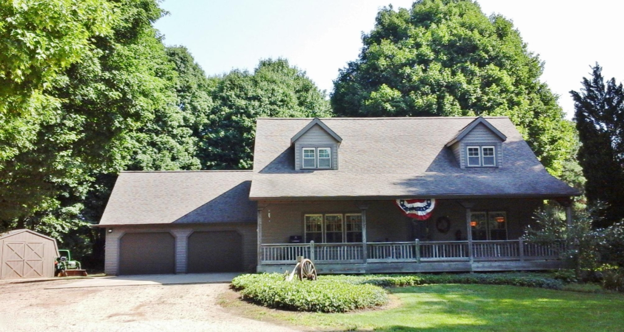 8139 Dan Smith Road Watervliet, MI 49098 - Photo 9 of 94 20160817_111657