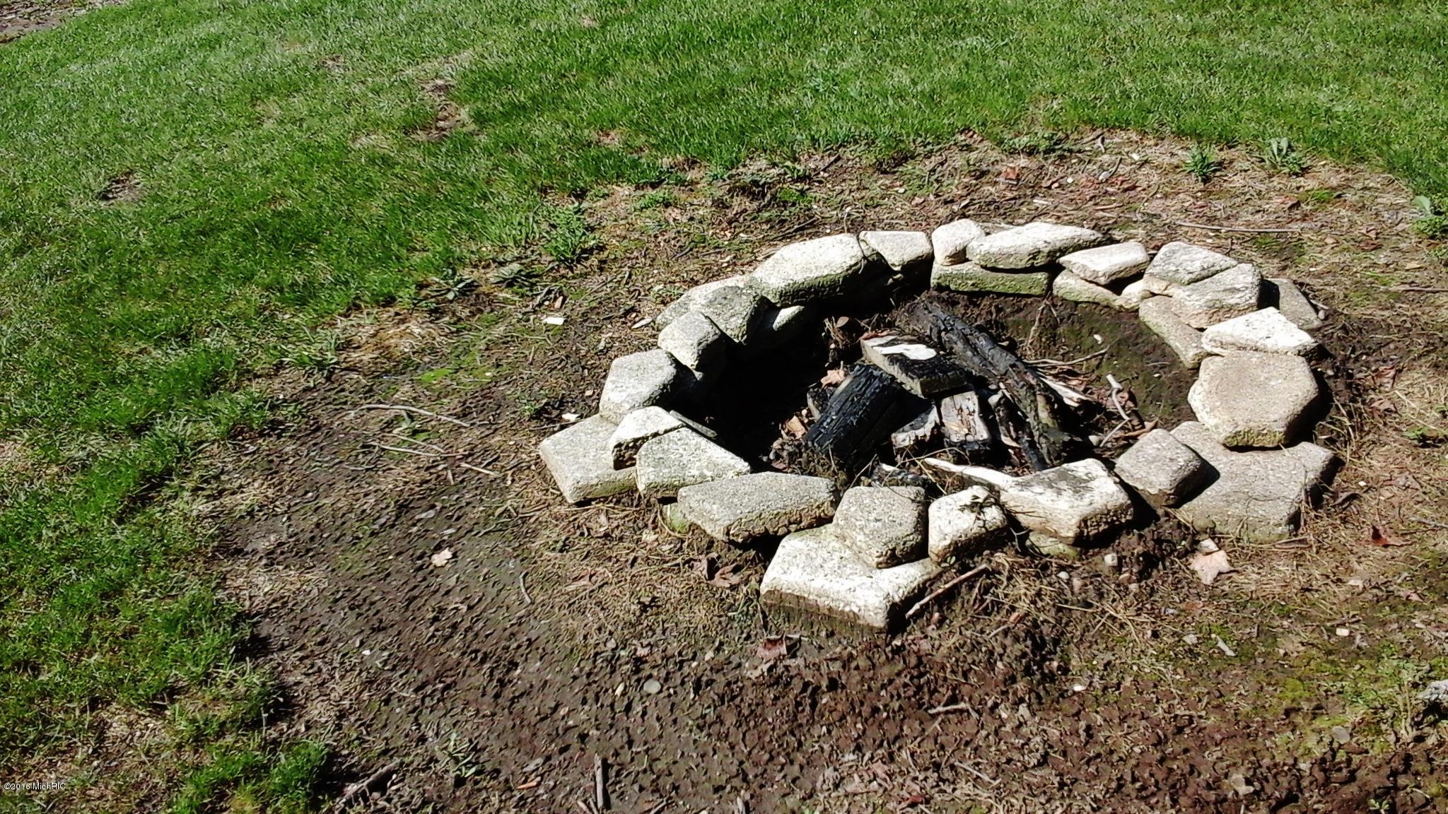 8139 Dan Smith Road Watervliet, MI 49098 - Photo 91 of 94 20160817_112656