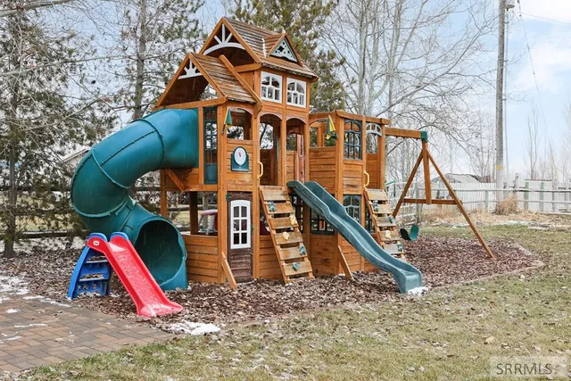 $340,000 | 201 North 2300 East, St. Anthony, ID 83445