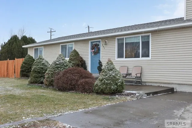 $340,000 | 201 North 2300 East, St. Anthony, ID 83445