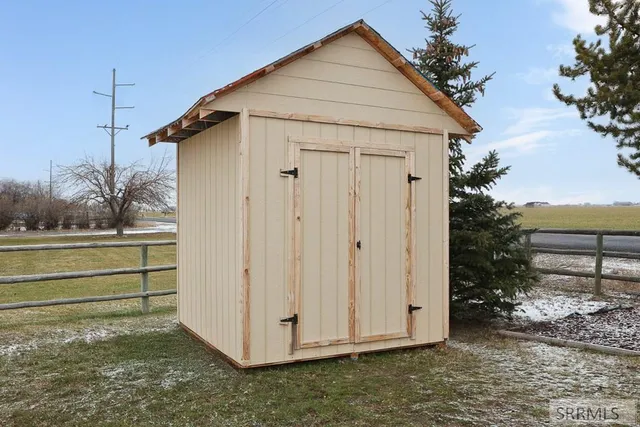 $340,000 | 201 North 2300 East, St. Anthony, ID 83445