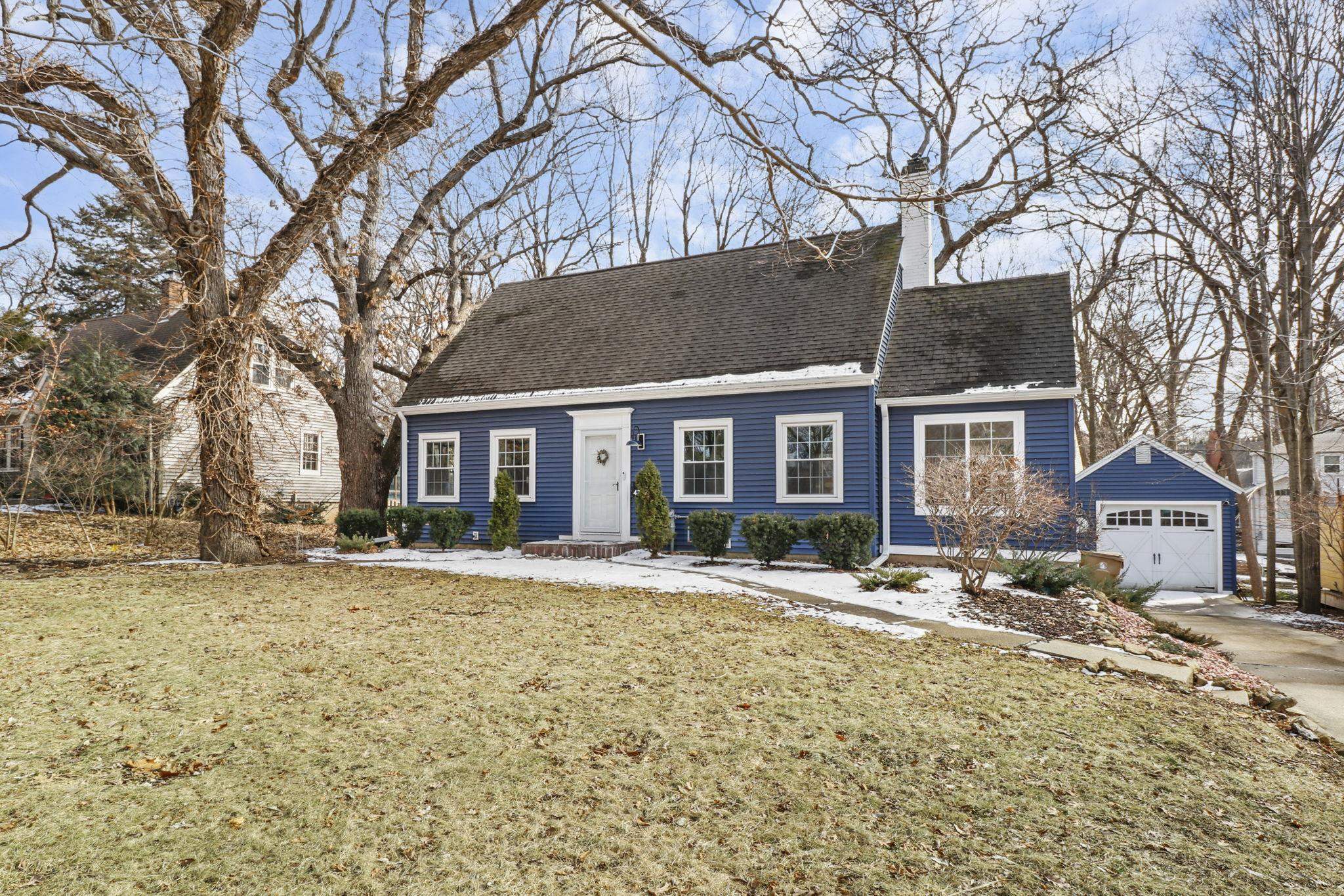 4329 Hillcrest Drive Madison, WI 53705 - Photo 2 of 35