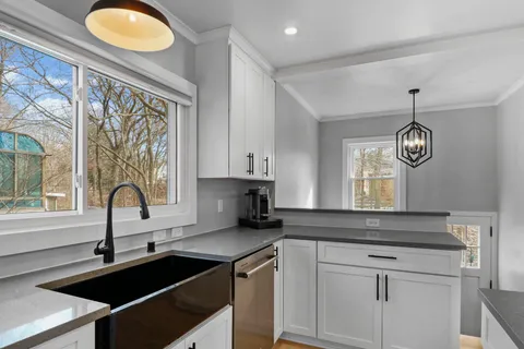 $650,000 | 4329 Hillcrest Drive, Madison, WI 53705