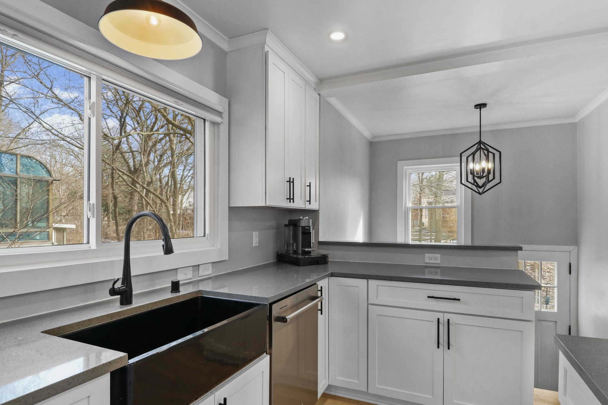 4329 Hillcrest Drive Madison, WI 53705 - Photo 6 of 35