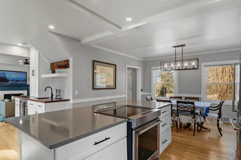 $650,000 | 4329 Hillcrest Drive, Madison, WI 53705