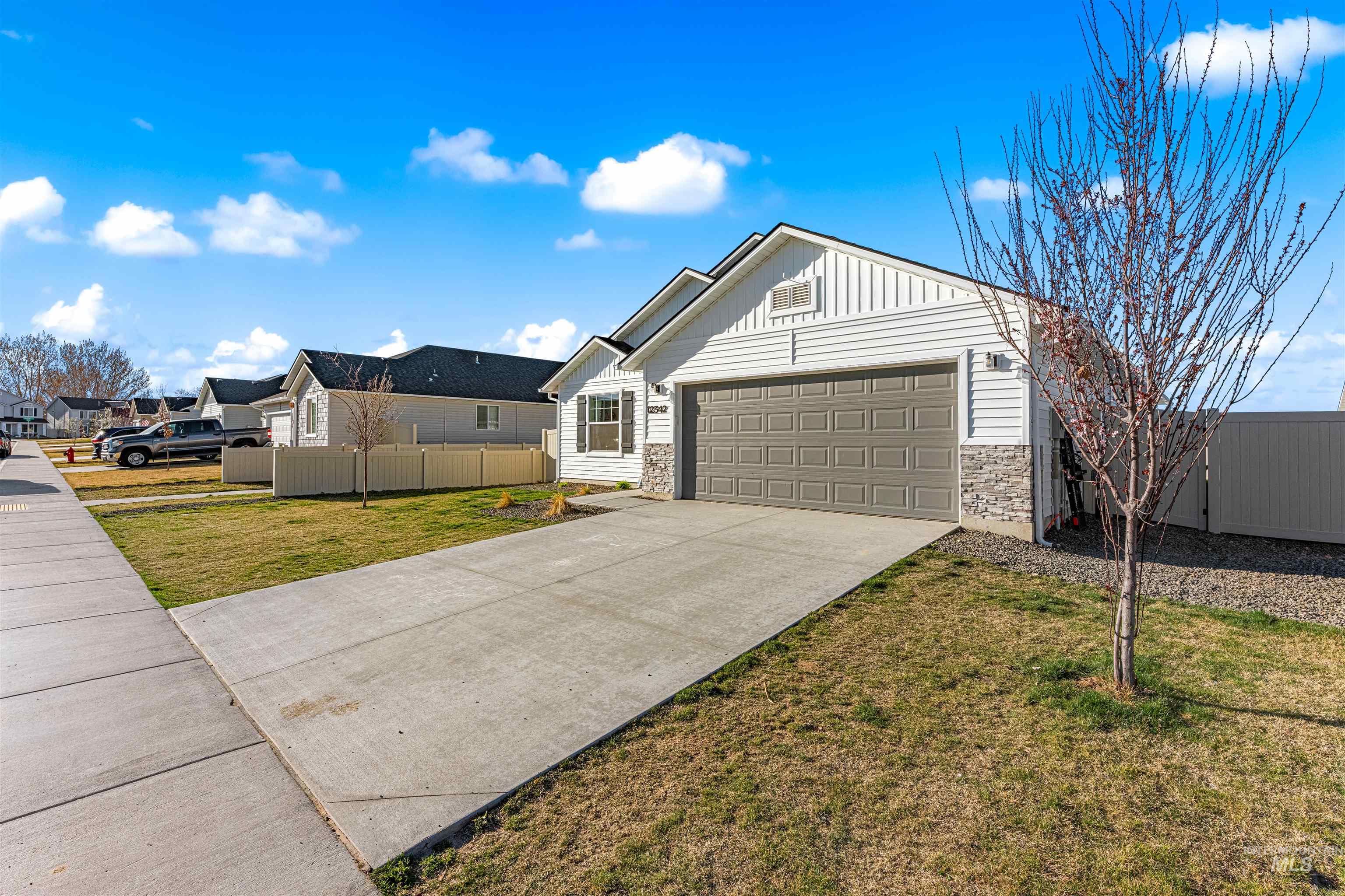 12342 Noreen Street Caldwell, ID 83607 - Photo 5 of 42