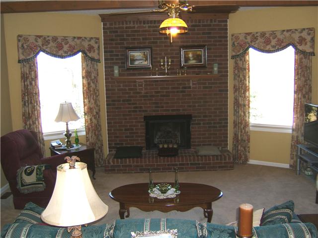 854 Preston Road Antioch, TN 37013 - Photo 2 of 16 Gallery Image 2