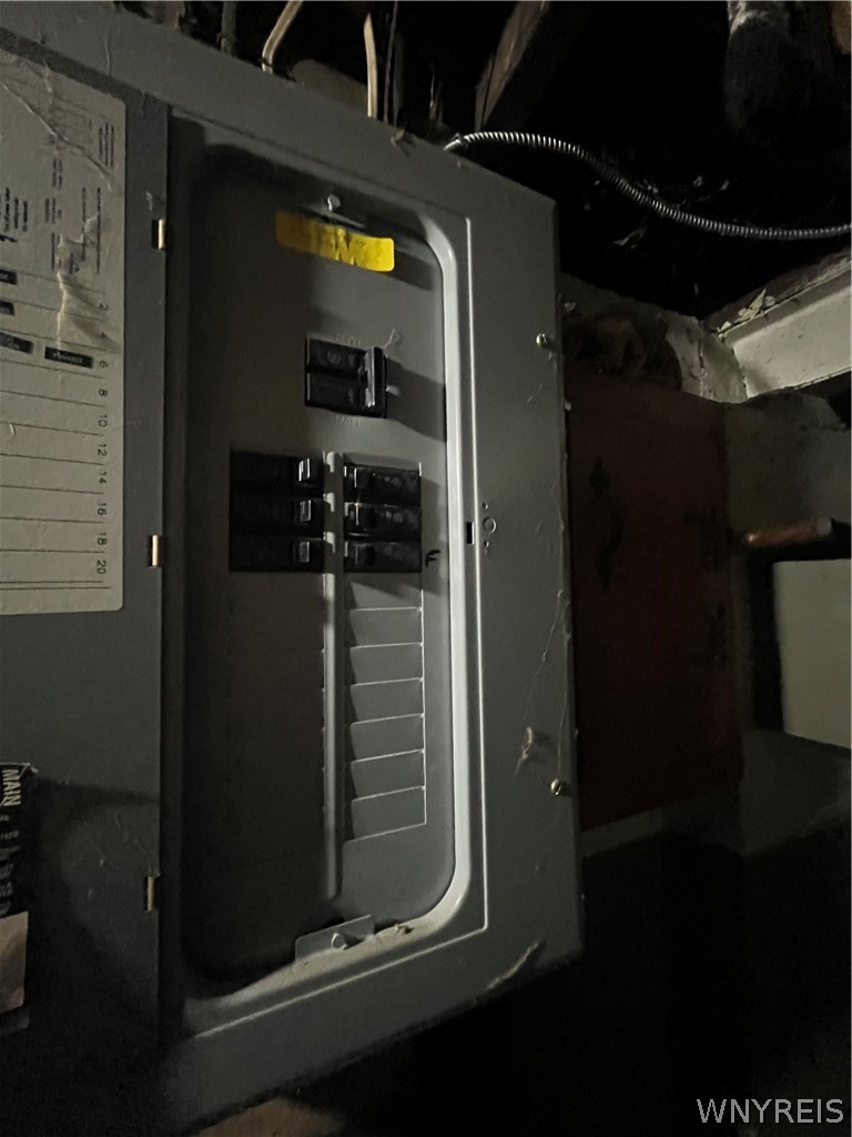 15 Allendale Road Cheektowaga, NY 14215 - Photo 19 of 22