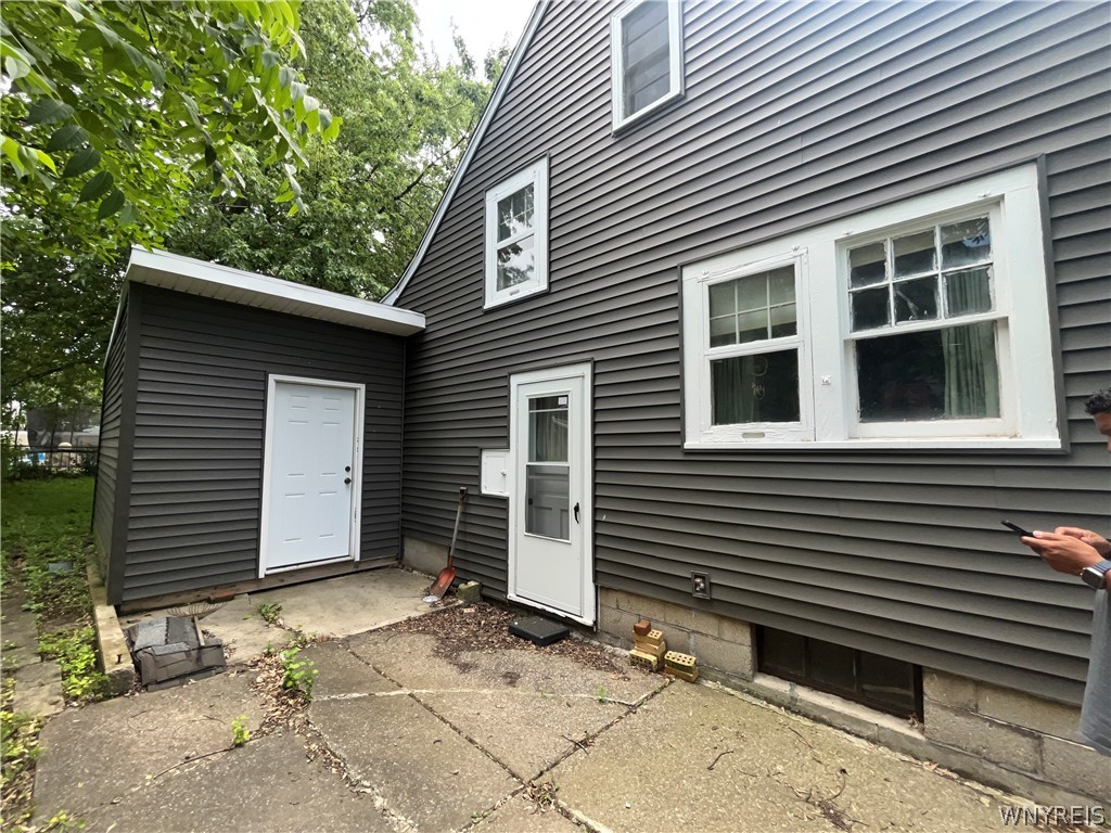 15 Allendale Road Cheektowaga, NY 14215 - Photo 6 of 22