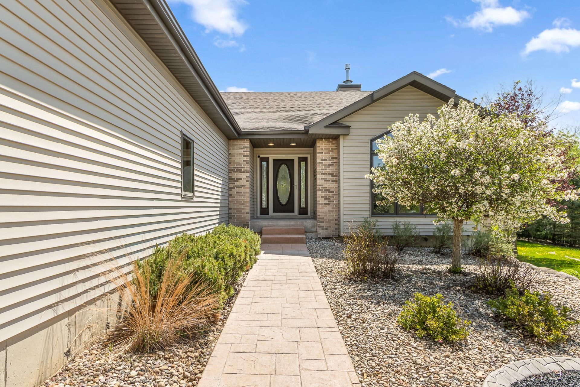116 Sandy Court Mount Horeb, WI 53572 - Photo 4 of 78