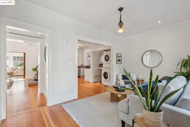 $1,130,000 | 1141 Oxford Street, Berkeley, CA 94707