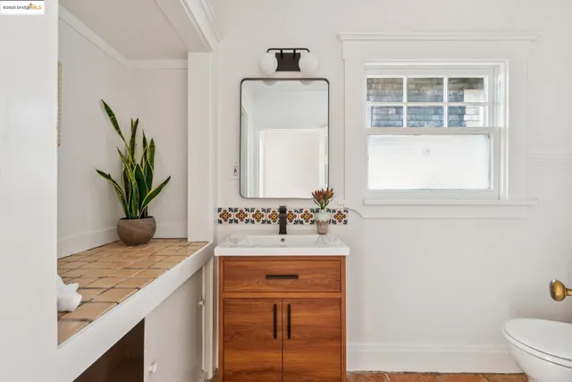 $1,130,000 | 1141 Oxford Street, Berkeley, CA 94707