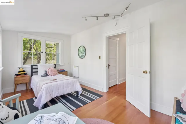 $1,130,000 | 1141 Oxford Street, Berkeley, CA 94707