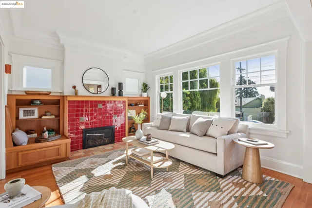 $1,130,000 | 1141 Oxford Street, Berkeley, CA 94707