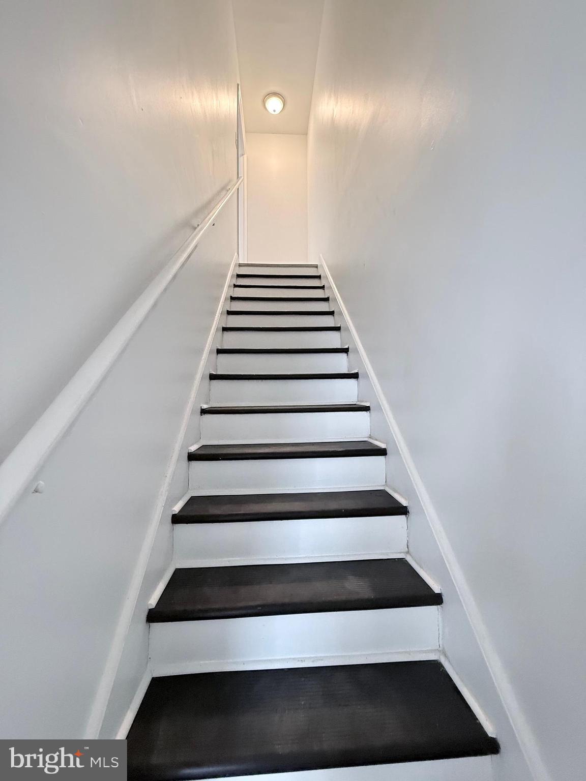 1820 West Fayette Street, Unit 2 Baltimore, MD 21223 - Photo 16 of 26 a view of entryway