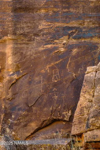 $18,000,000 | 0 Bell Cow Rd Aka Rock Art Ranch Road, Winslow, AZ 86047