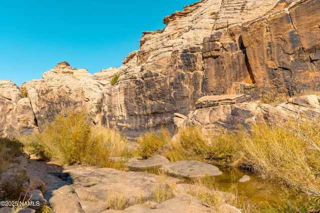 $18,000,000 | 0 Bell Cow Rd Aka Rock Art Ranch Road, Winslow, AZ 86047