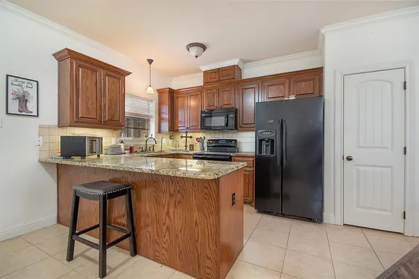 $650,000 | 1354 Shadow Lakes Drive, Wills Point, TX 75169