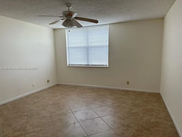 $2,100 | 3150 Northwest 42nd Avenue, Unit E401, Coconut Creek, FL 33066