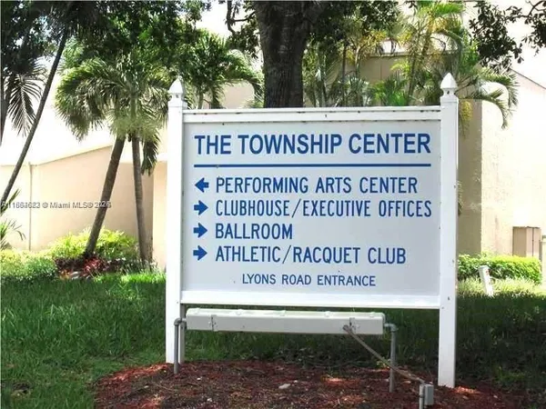 $2,100 | 3150 Northwest 42nd Avenue, Unit E401, Coconut Creek, FL 33066