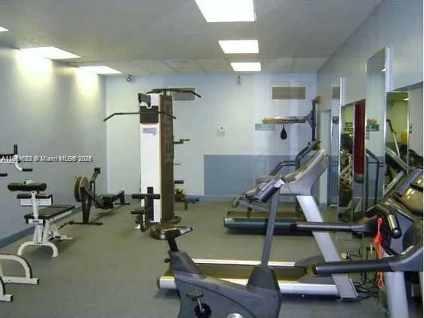 $2,100 | 3150 Northwest 42nd Avenue, Unit E401, Coconut Creek, FL 33066